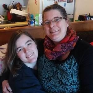 Meet your Posher, Kira